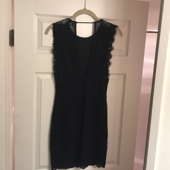 Little black dress - Picture 2 of 2